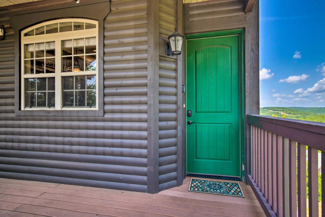 Luxe Branson Retreat With Mtn Views And Pool Access! Daire Dış mekan fotoğraf